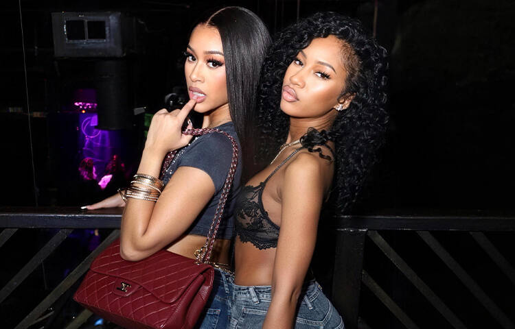 Straight vs Curly Wigs: Which One Suits You Best?